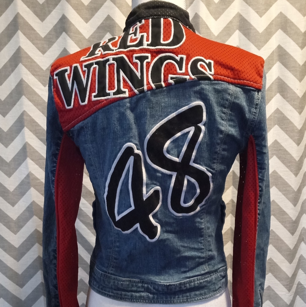 Vintage Redwings Denim Jacket!